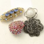 846 1211 BROOCHES
